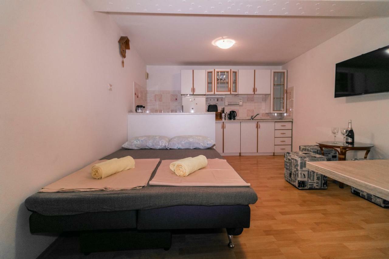 Fri Apartment Piran Eksteriør bilde